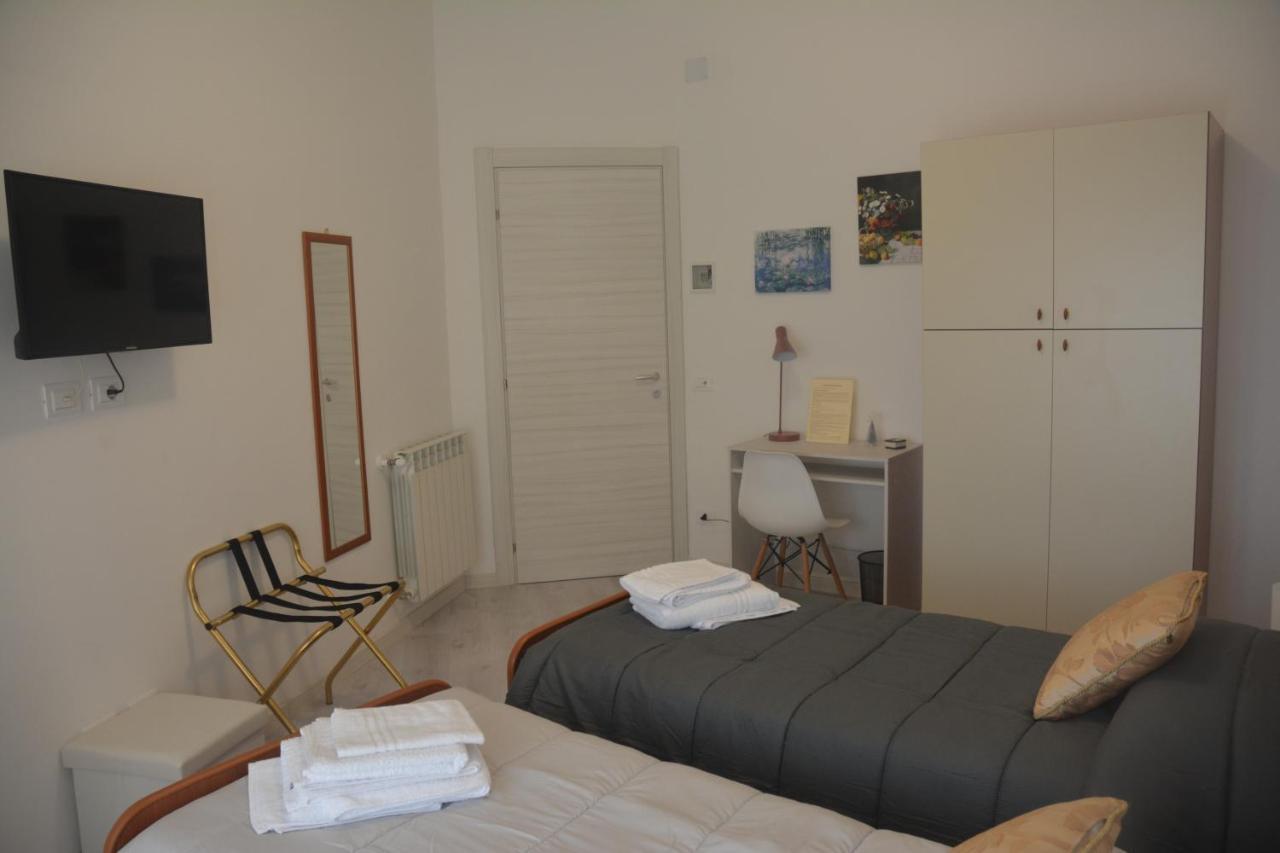 Art B&B Caltanissetta Esterno foto